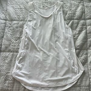 Lululemon flowy tank